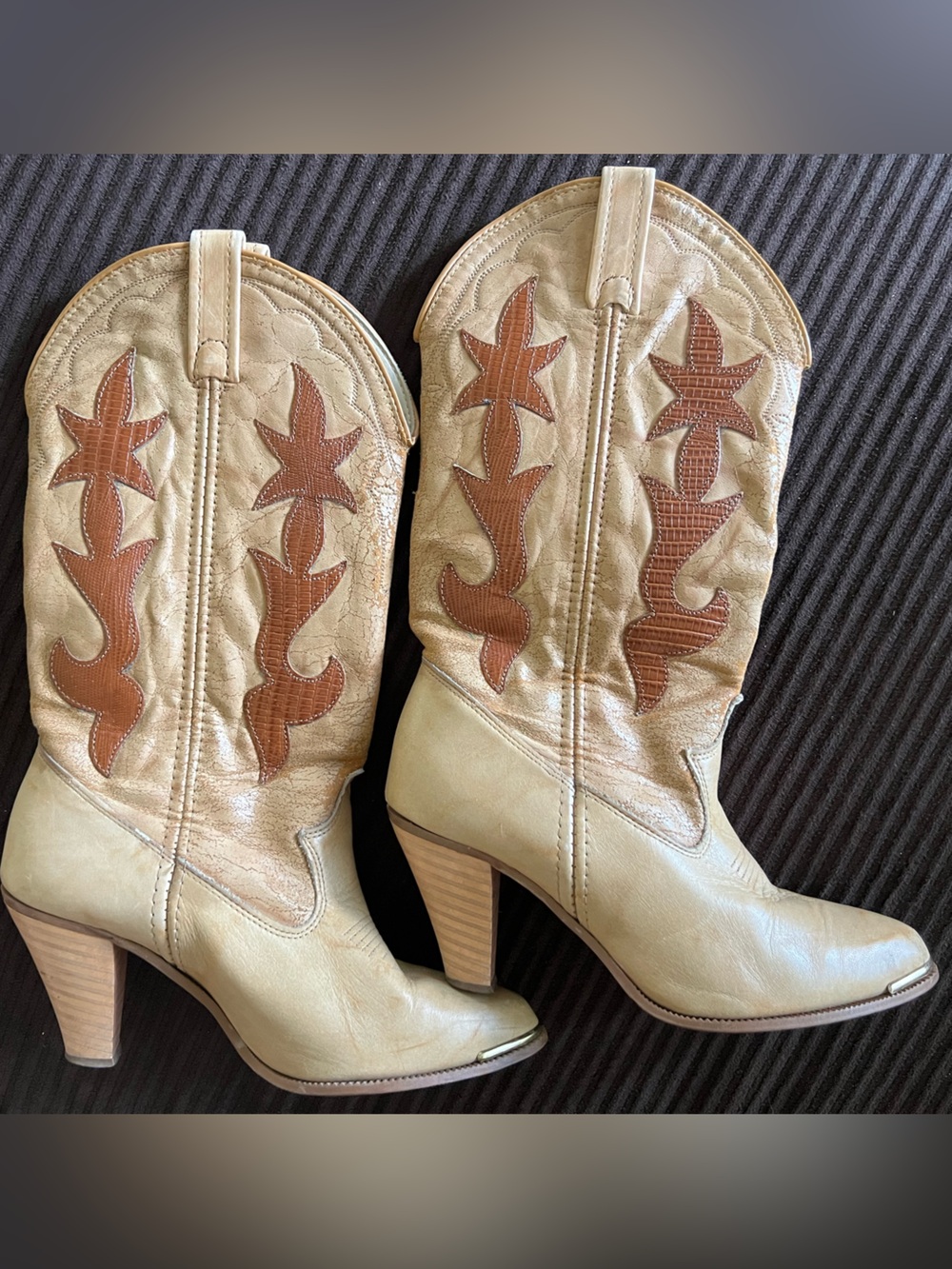 ACME Vintage Leather Cream and Brown Heeled Western Cowgirl Rodeo Boots 6.5 - Picture 5 of 8
